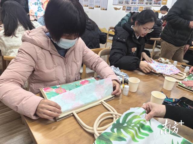 墟镇妇女节3.jpg