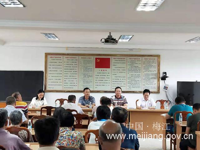 G773 G773.jpg