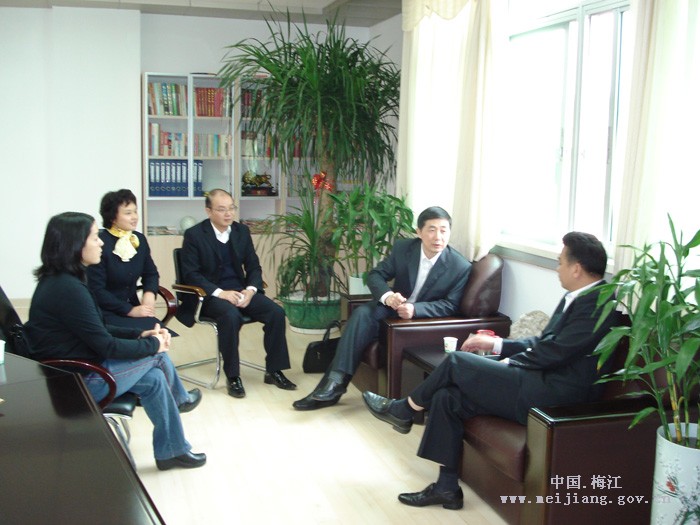 ������ί��������������Ӧ�䵽÷����������ְ�ɲ�