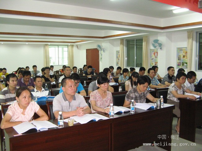 人口计生行政部门_绥阳县召开人口计生工作依法行政座谈会